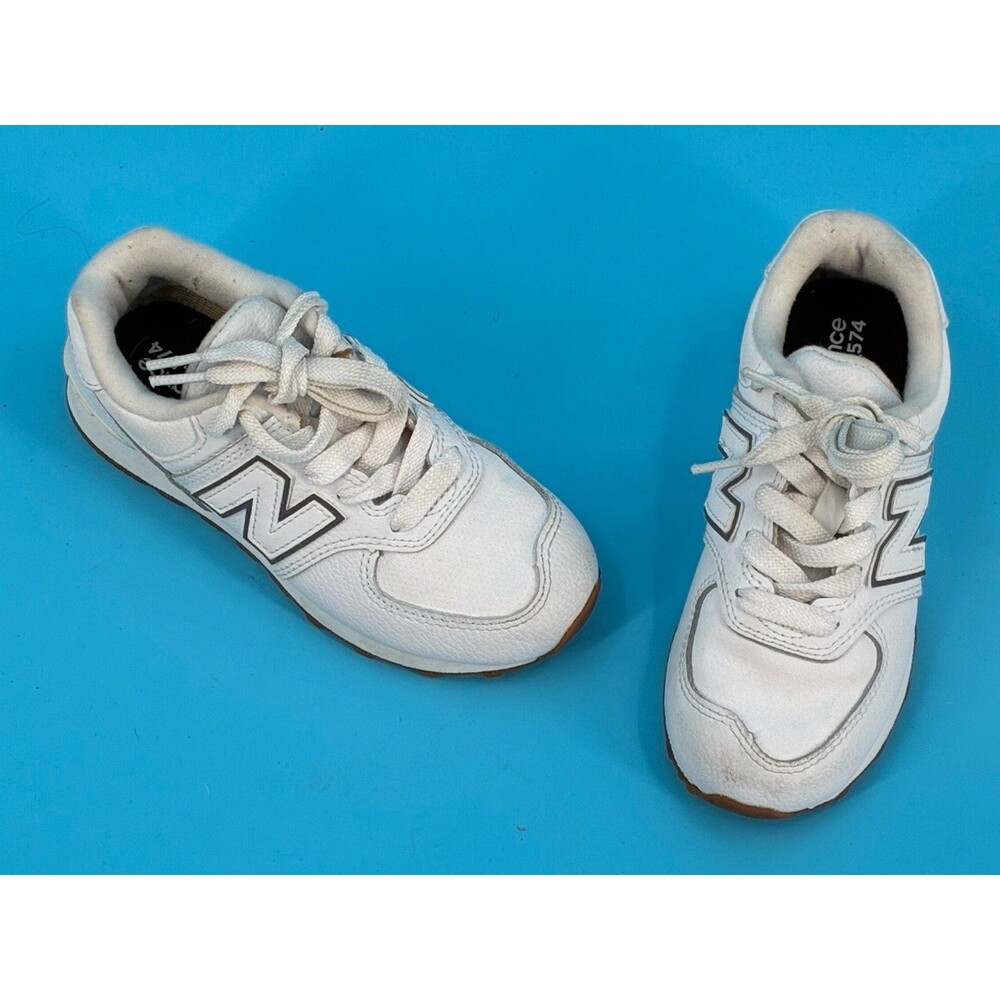 New Balance 574 Kids Size 11 White Gum Sole Sneakers PC574FHN